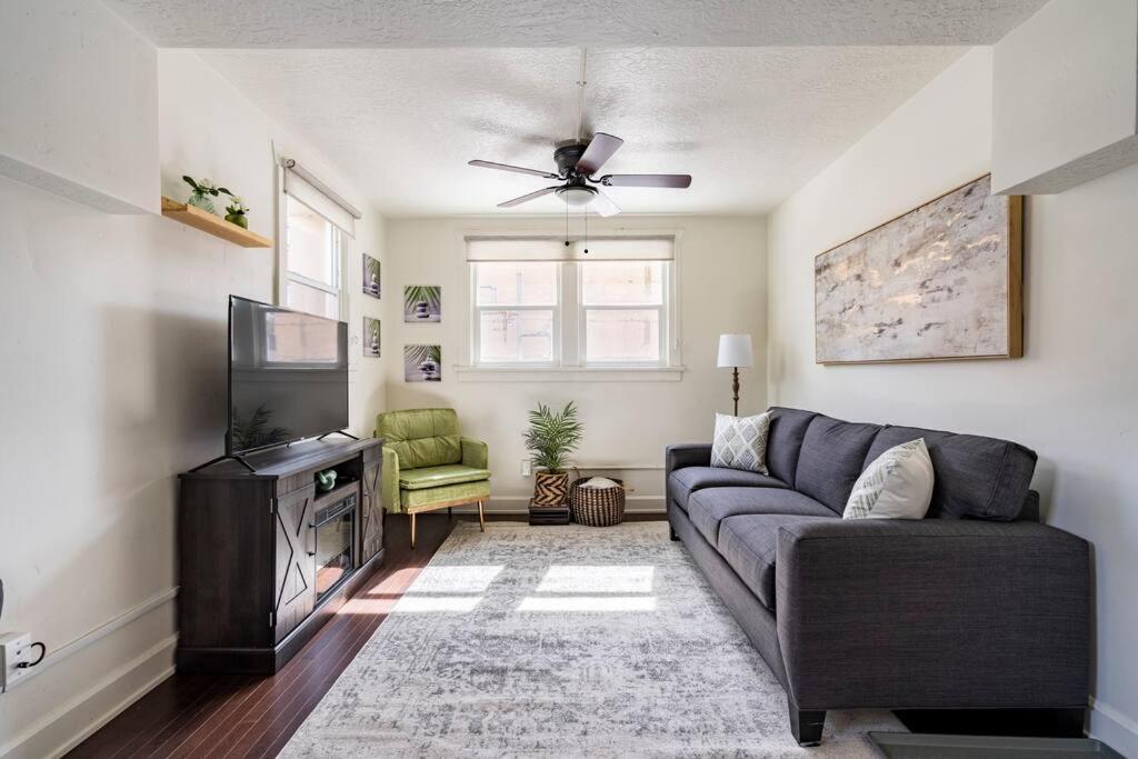 Lady Madonna Sage Flat Apartment Salt Lake City Exterior photo